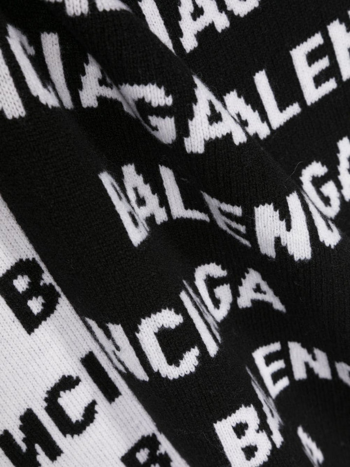 Balenciaga Scarves Hats & Gloves UNI Balenciaga Scarfs Black Balenciaga Scarfs Black Brand