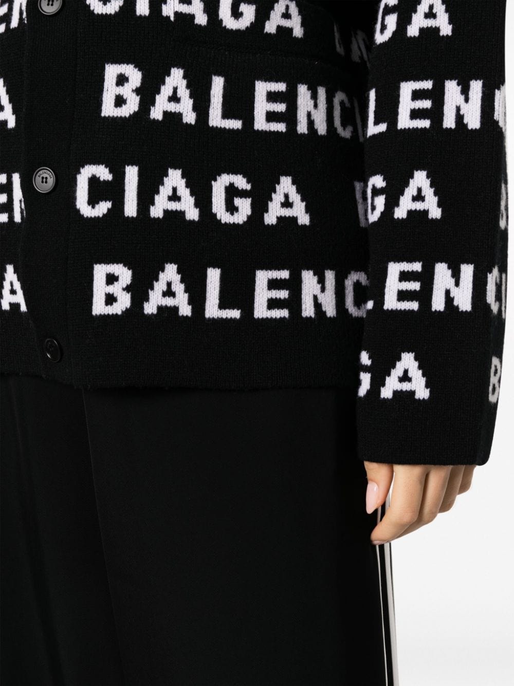 Balenciaga Topwear 1 Balenciaga Sweaters Black Balenciaga Sweaters Black Brand